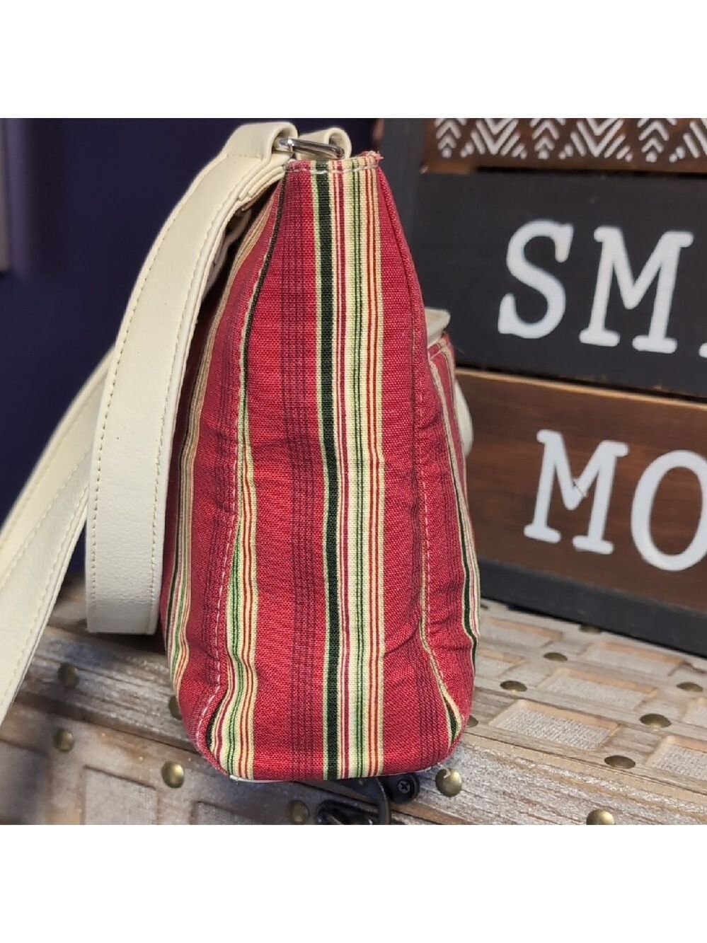 Homestead Holiday Stripe Bag By Longaberger - Picture 5 of 14
